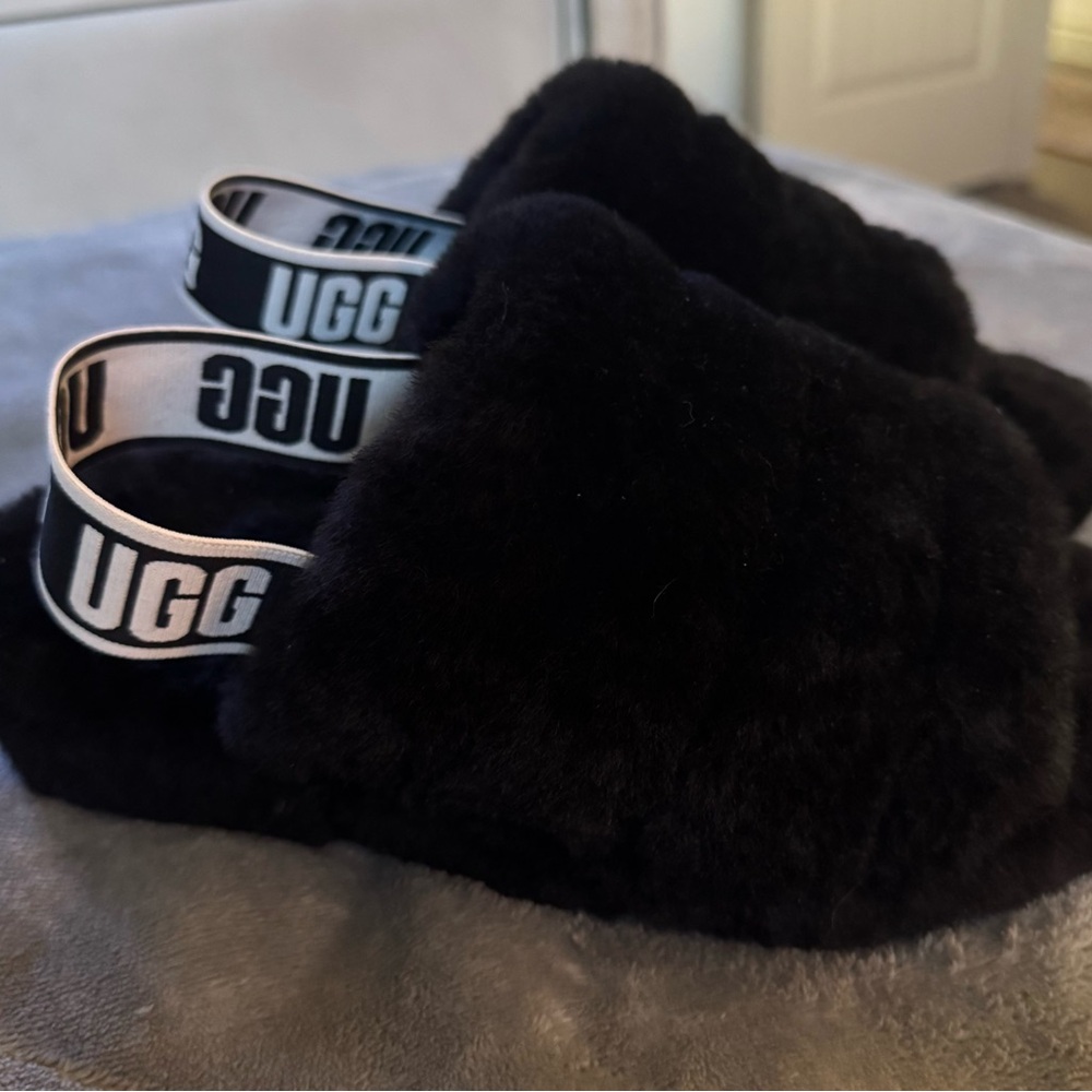 UGG Black Cozy Plush Slippers - Picture 3 of 6